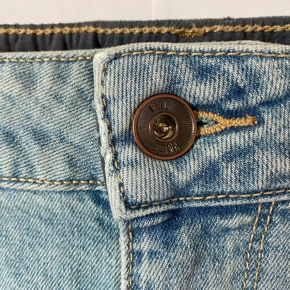 PAIGE Light Blue Denim High Waist Side Slit Mini Skirt - Picture 9 of 10